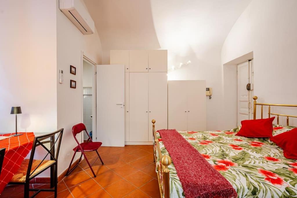 Appartement Lovely Loft Torlonia In Center Town