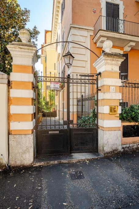 Lovely Loft Torlonia In Center Town Appartement Rome