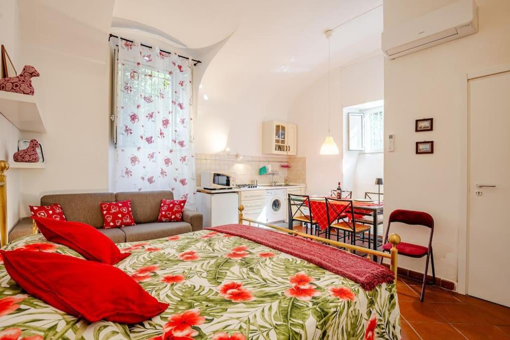 Lovely Loft Torlonia In Center Town Rome
