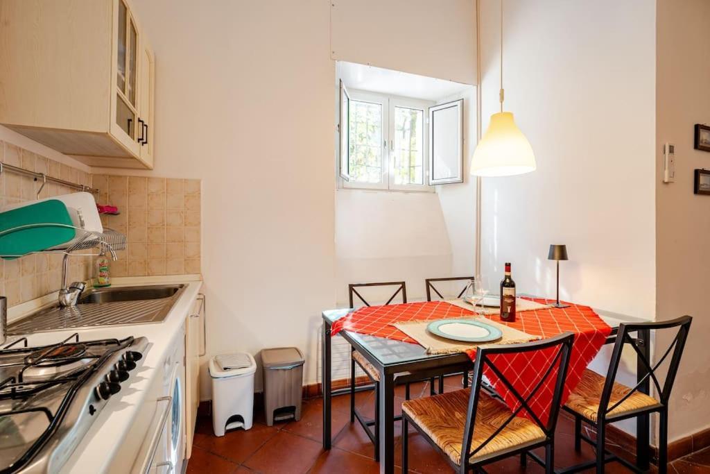 Lovely Loft Torlonia In Center Town Appartement